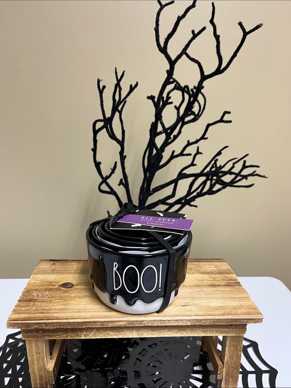 Rae Dunn “Boo” Spooky EEK Measuring Cups